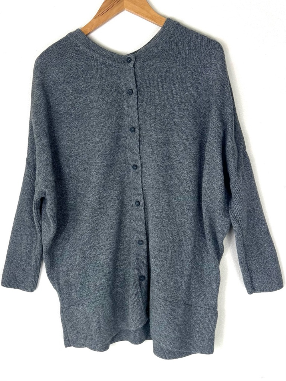 Vetta “The Oversized Sweater” grey long sleeve reversible button up cardigan XS